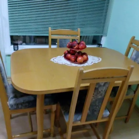 Апартамент За Двама Жулия Apartment
